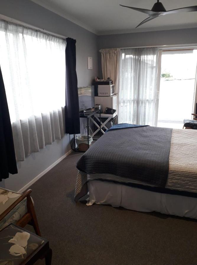 Rural Gordonton Sleepout Villa Hamilton Bagian luar foto